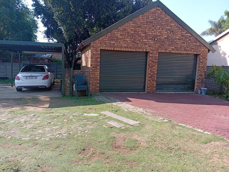 3 Bedroom Property for Sale in Birch Acres Gauteng