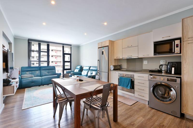 2 Bedroom Property for Sale in Rosebank Gauteng
