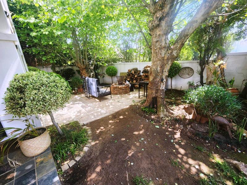 To Let 4 Bedroom Property for Rent in Magaliessig Gauteng
