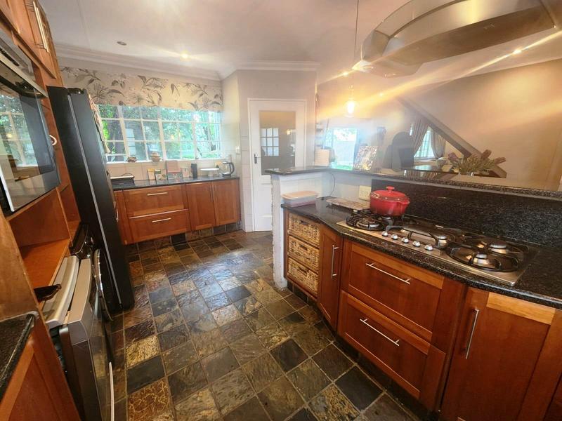 To Let 4 Bedroom Property for Rent in Magaliessig Gauteng