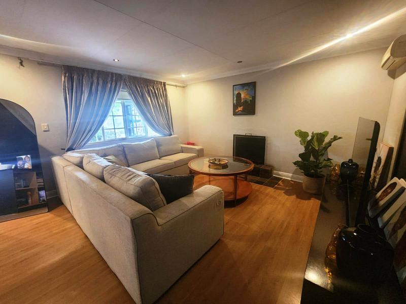 To Let 4 Bedroom Property for Rent in Magaliessig Gauteng