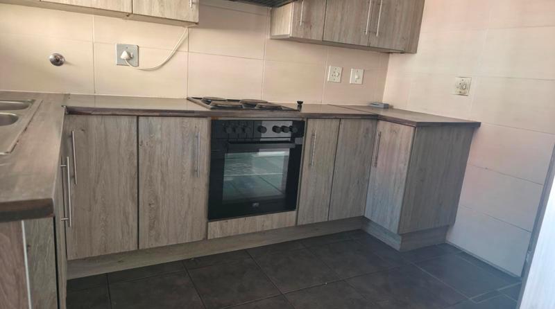 To Let 3 Bedroom Property for Rent in Sharonlea Gauteng