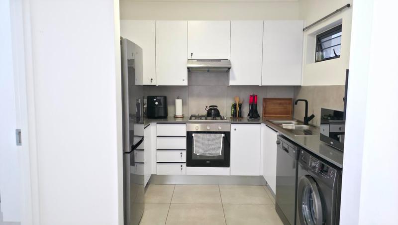 To Let 2 Bedroom Property for Rent in Broadacres Gauteng