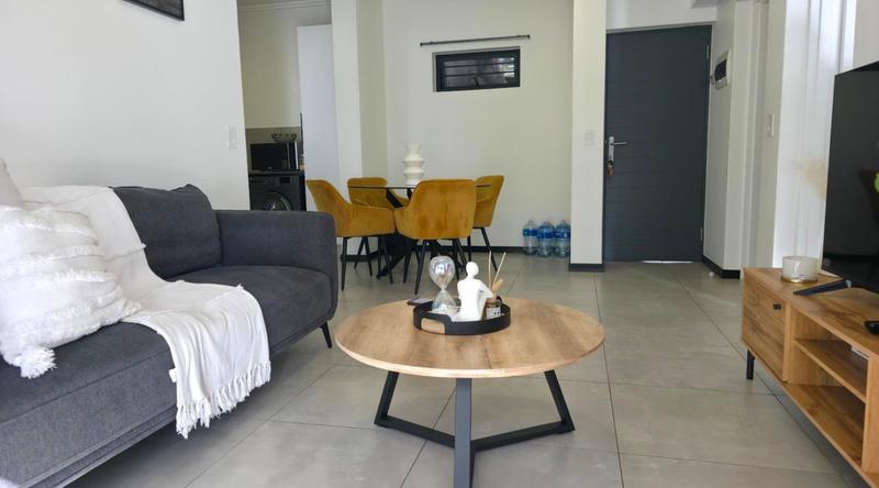 To Let 2 Bedroom Property for Rent in Broadacres Gauteng