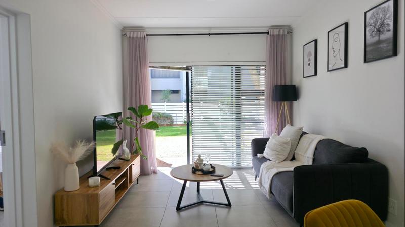 To Let 2 Bedroom Property for Rent in Broadacres Gauteng