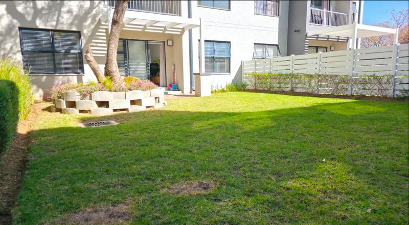 To Let 2 Bedroom Property for Rent in Broadacres Gauteng
