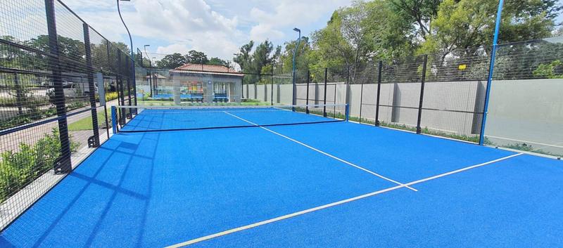 To Let 2 Bedroom Property for Rent in Broadacres Gauteng