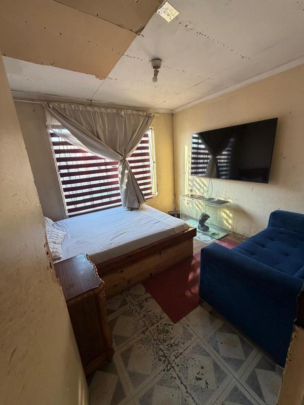 3 Bedroom Property for Sale in Protea Glen Gauteng