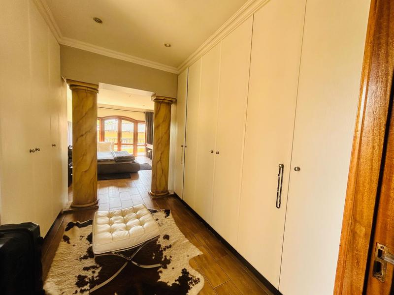 To Let 5 Bedroom Property for Rent in Bedfordview Gauteng