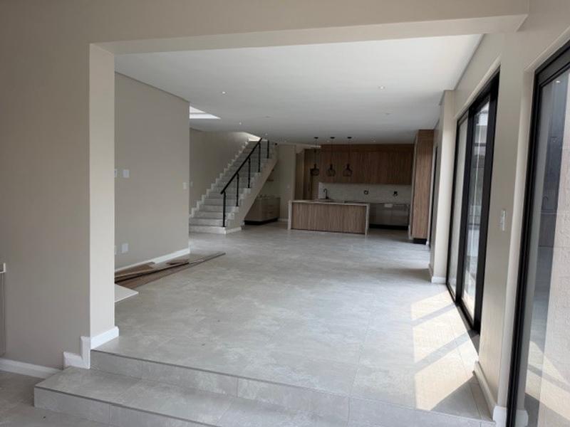 4 Bedroom Property for Sale in Fountainbrook Estate Gauteng