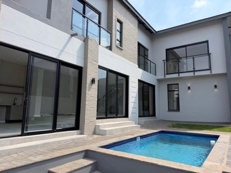 4 Bedroom Property for Sale in Fountainbrook Estate Gauteng