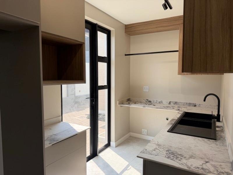 4 Bedroom Property for Sale in Fountainbrook Estate Gauteng