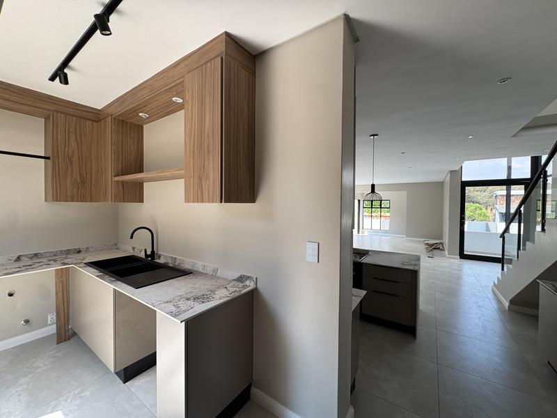 4 Bedroom Property for Sale in Midstream Heights Gauteng