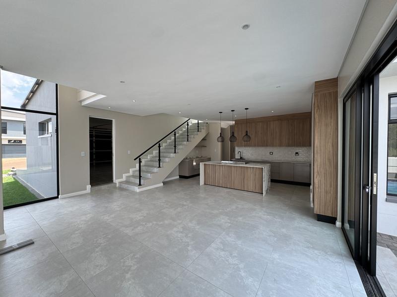 4 Bedroom Property for Sale in Midstream Heights Gauteng