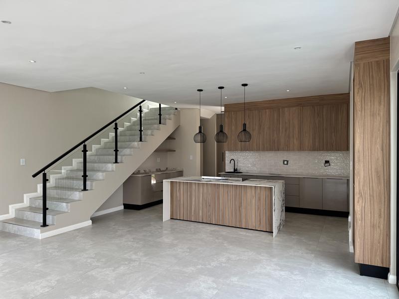 4 Bedroom Property for Sale in Midstream Heights Gauteng