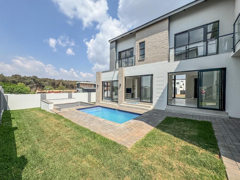 4 Bedroom Property for Sale in Midstream Heights Gauteng