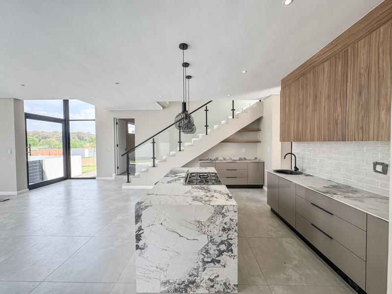 4 Bedroom Property for Sale in Midstream Heights Gauteng