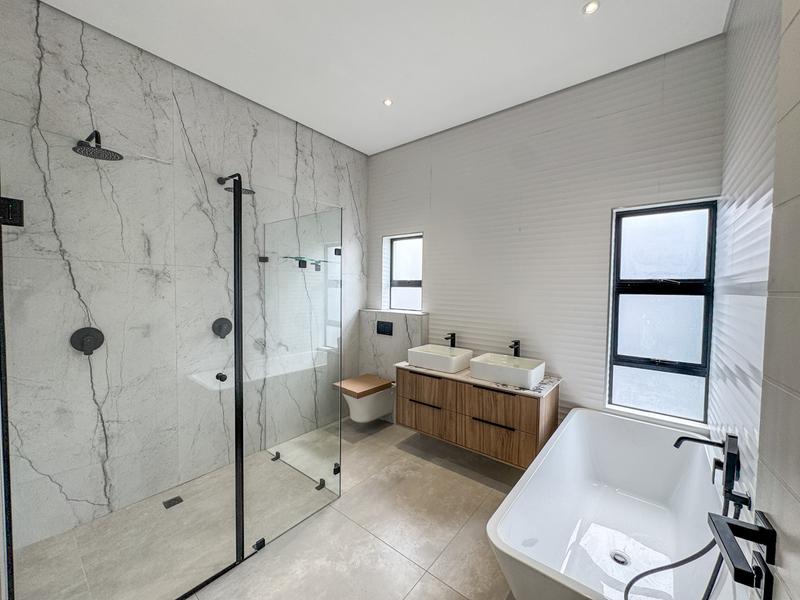 4 Bedroom Property for Sale in Midstream Heights Gauteng