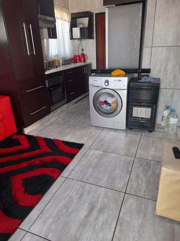 To Let 2 Bedroom Property for Rent in Rabie Ridge Gauteng