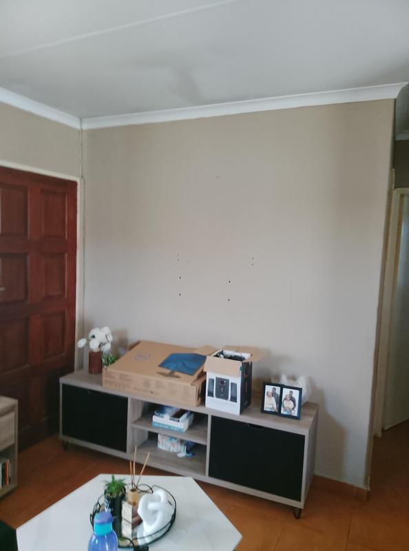 2 Bedroom Property for Sale in Windmill Park Gauteng