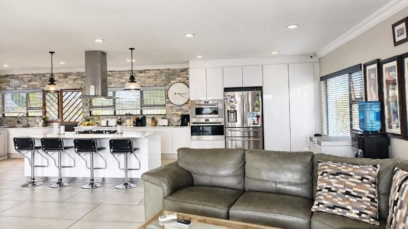 5 Bedroom Property for Sale in Sunnyrock Gauteng