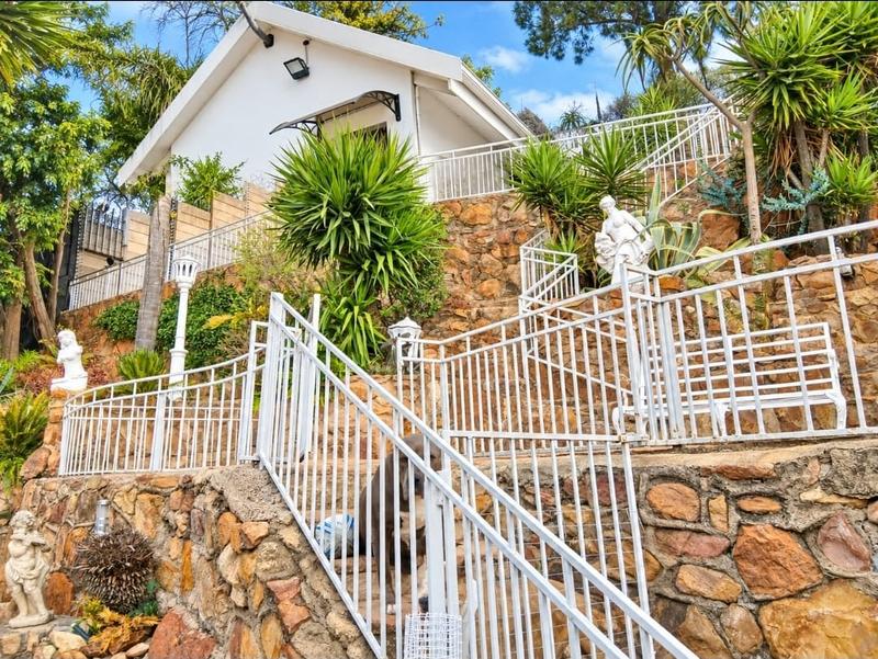 5 Bedroom Property for Sale in Sunnyrock Gauteng