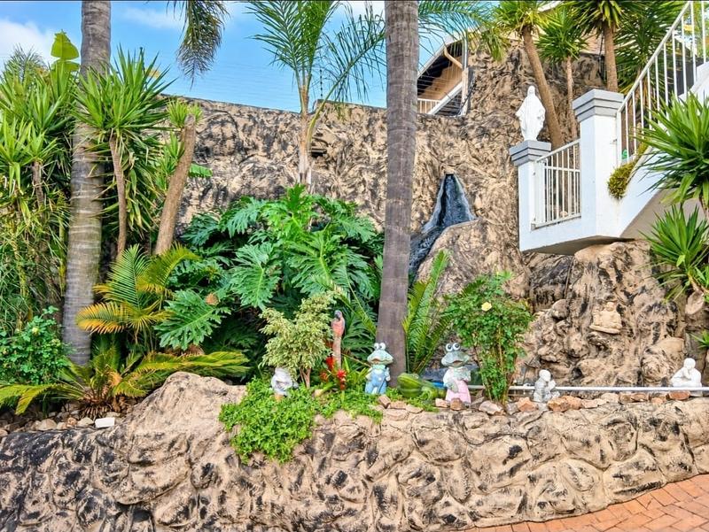 5 Bedroom Property for Sale in Sunnyrock Gauteng