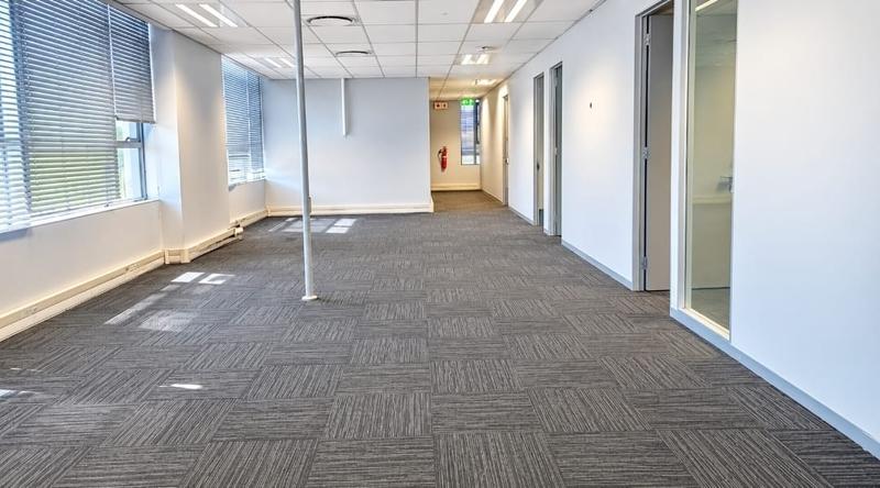 To Let Commercial Property for Rent in Clearwater Estate Gauteng
