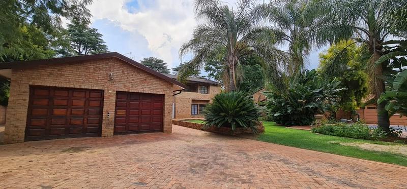 To Let 1 Bedroom Property for Rent in Buccleuch Gauteng