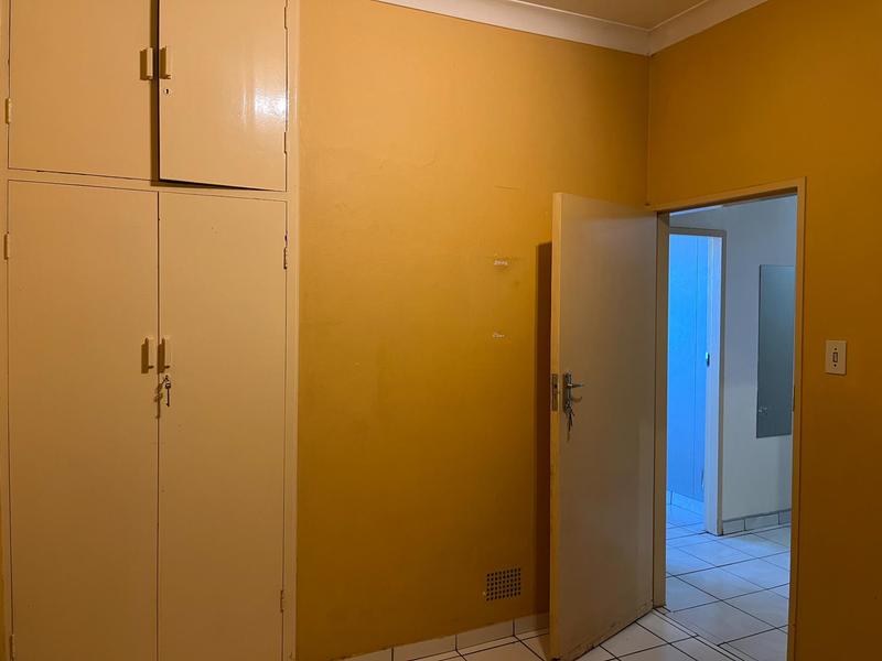 2 Bedroom Property for Sale in Muckleneuk Gauteng
