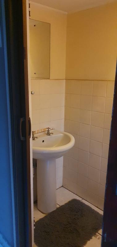 To Let 2 Bedroom Property for Rent in Dayanglen Gauteng