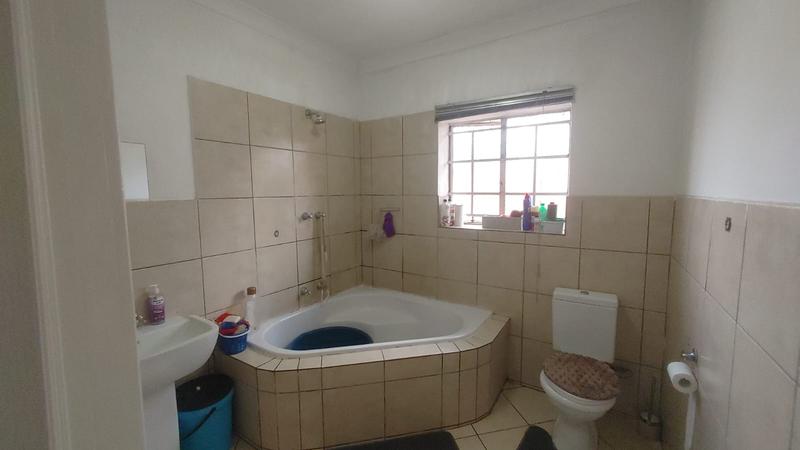 To Let 3 Bedroom Property for Rent in Primrose Gauteng