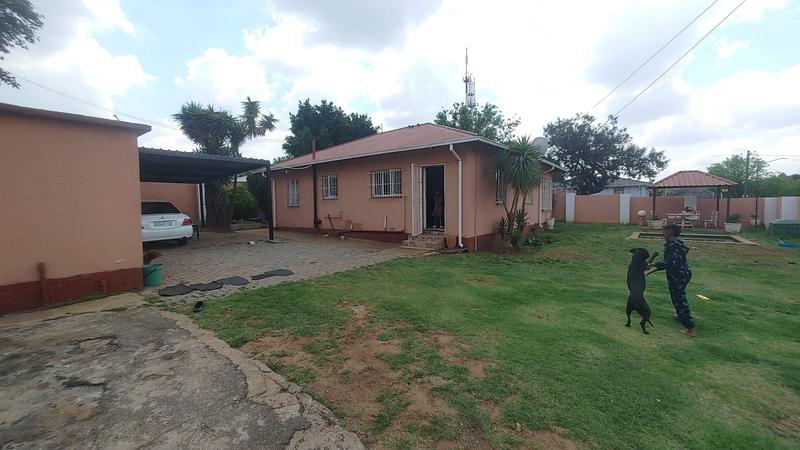 To Let 3 Bedroom Property for Rent in Primrose Gauteng
