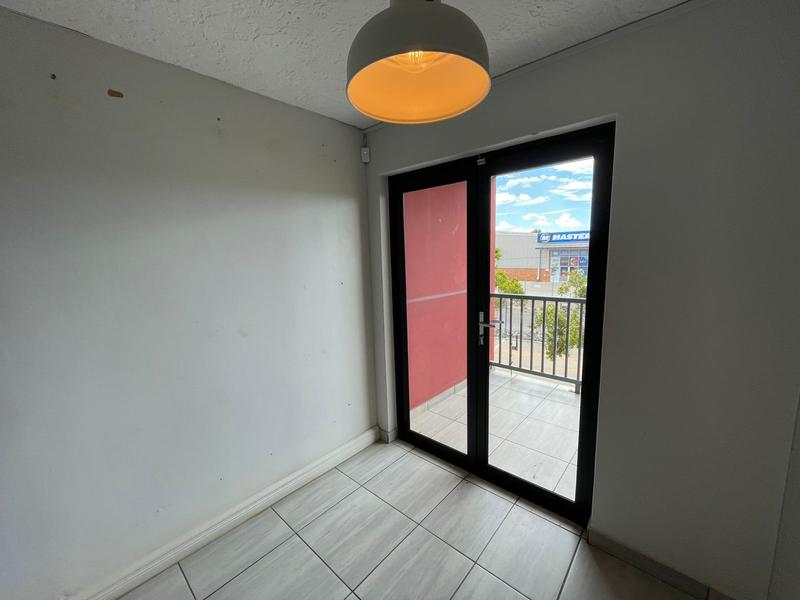 To Let Commercial Property for Rent in Hennopspark Gauteng