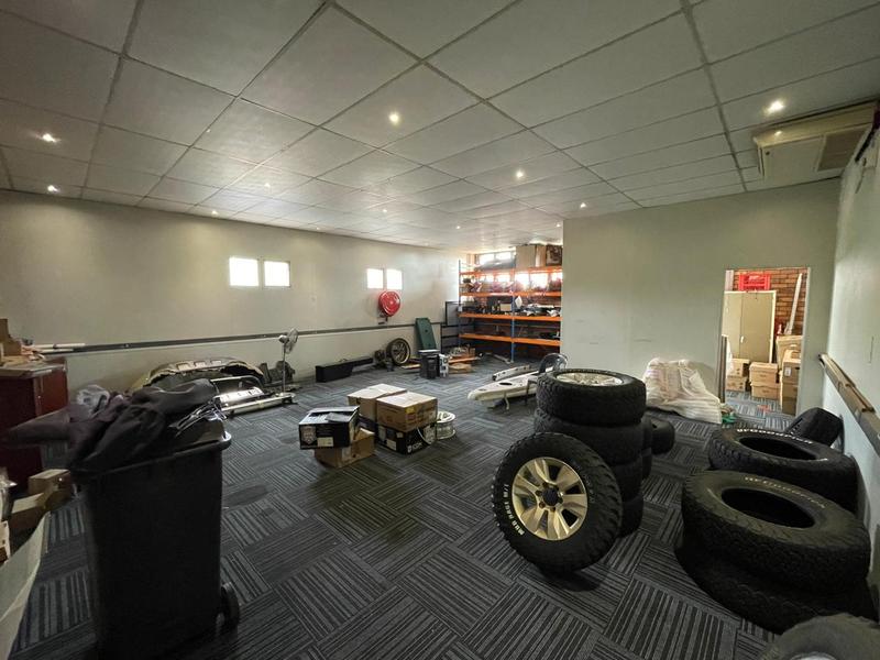 To Let Commercial Property for Rent in Gateway Industrial Park Gauteng