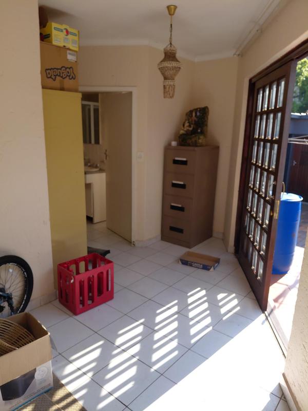 4 Bedroom Property for Sale in Kensington Gauteng