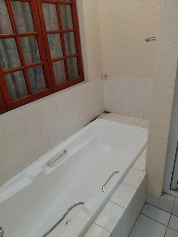 4 Bedroom Property for Sale in Kensington Gauteng