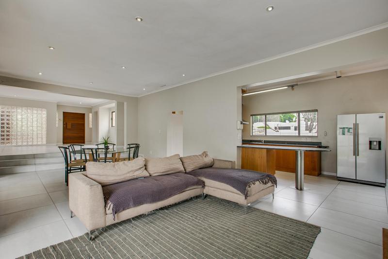 4 Bedroom Property for Sale in Fourways Gardens Gauteng