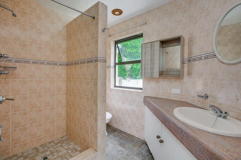 4 Bedroom Property for Sale in Fourways Gardens Gauteng