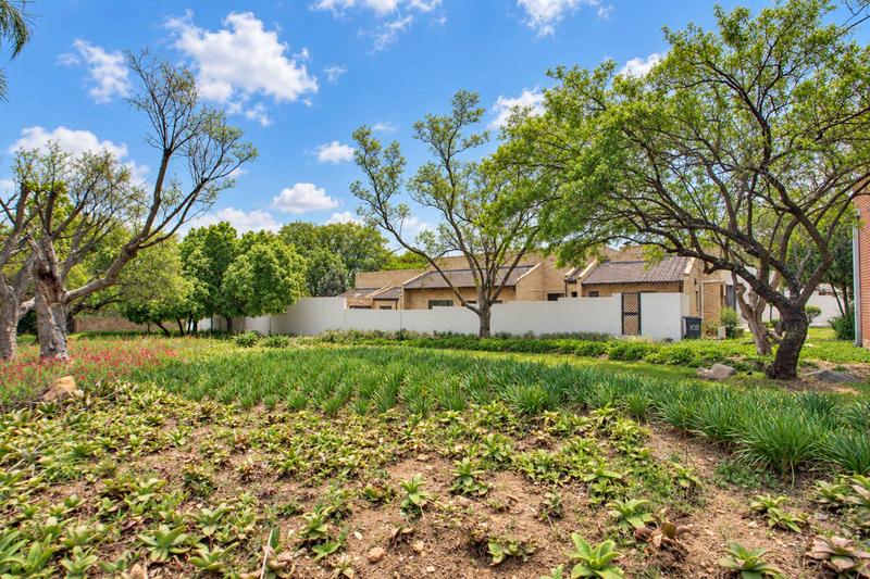 4 Bedroom Property for Sale in Fourways Gardens Gauteng