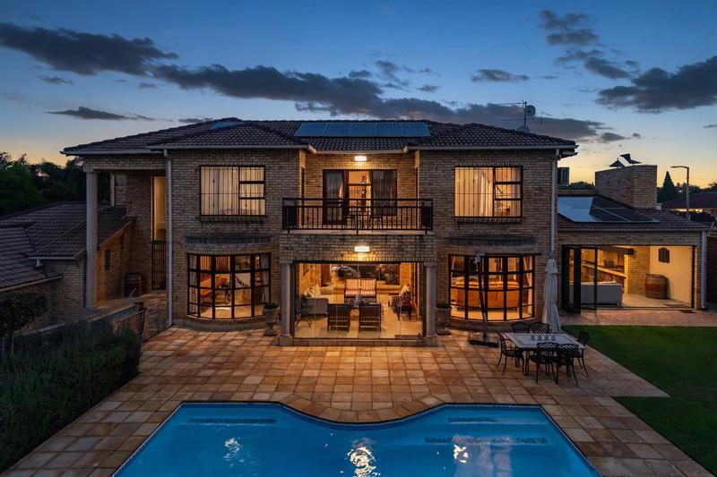 5 Bedroom Property for Sale in Chancliff A H Gauteng