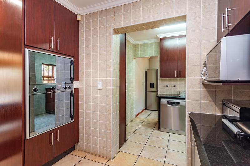 5 Bedroom Property for Sale in Chancliff A H Gauteng