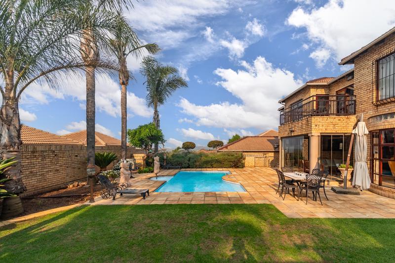 5 Bedroom Property for Sale in Chancliff A H Gauteng