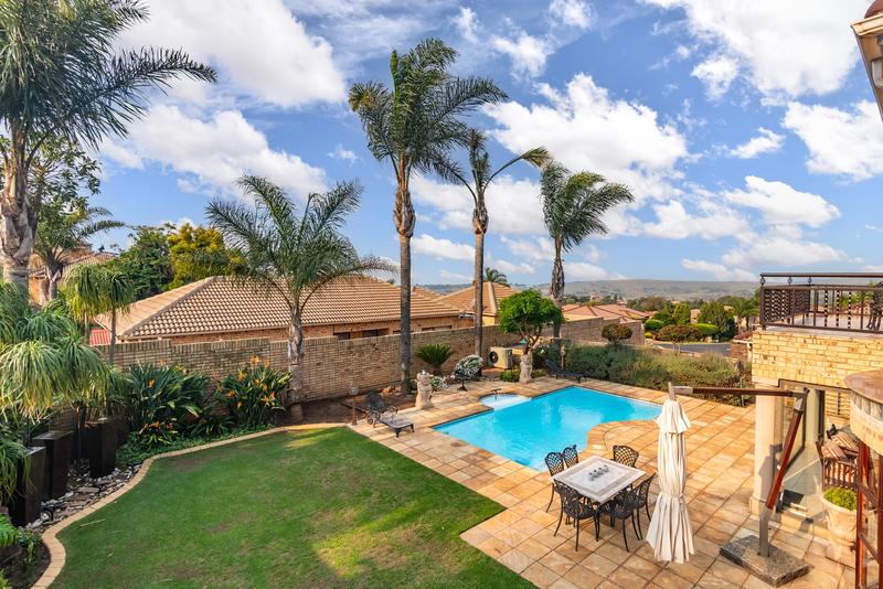 5 Bedroom Property for Sale in Chancliff A H Gauteng