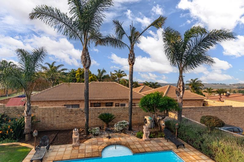 5 Bedroom Property for Sale in Chancliff A H Gauteng
