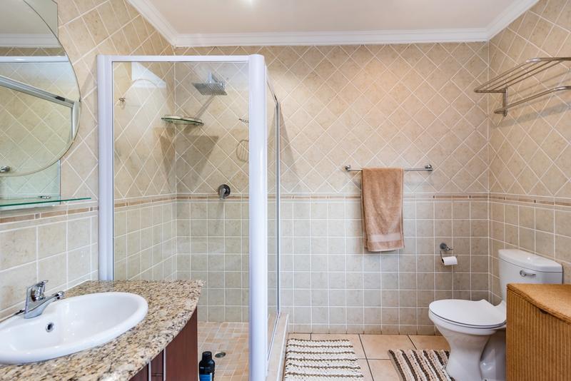 5 Bedroom Property for Sale in Chancliff A H Gauteng