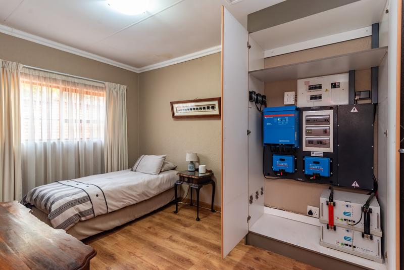 5 Bedroom Property for Sale in Chancliff A H Gauteng
