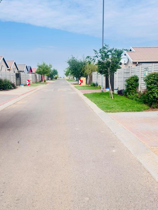 3 Bedroom Property for Sale in Sky City Gauteng