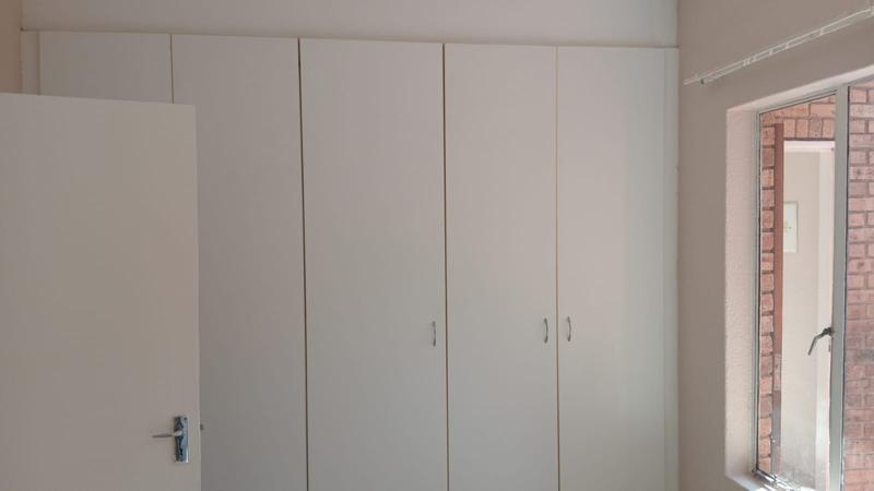 To Let 2 Bedroom Property for Rent in Naturena Gauteng
