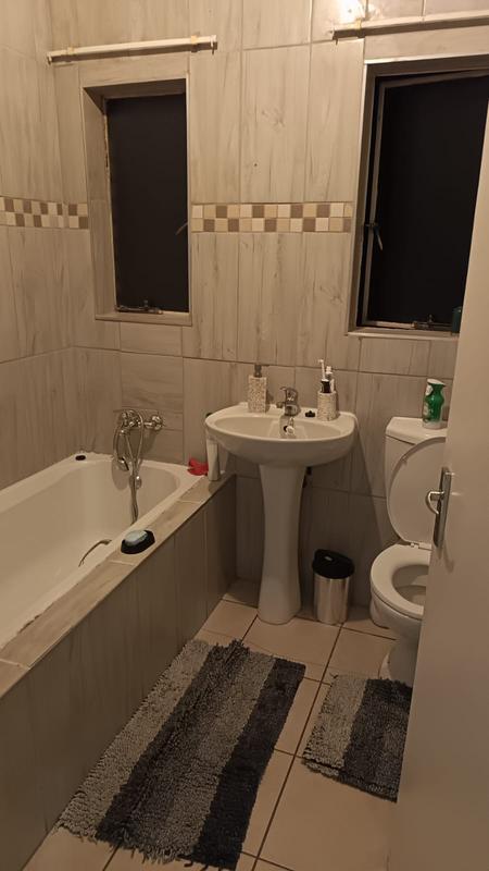 To Let 2 Bedroom Property for Rent in Naturena Gauteng